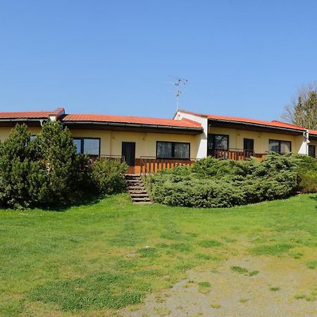 Bungalovy A Ubytovani Ratiborice- Zlic Česká Skalice Eksteriør bilde